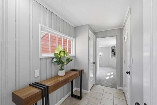 118 Surrey Road, Springfield, MA 01118