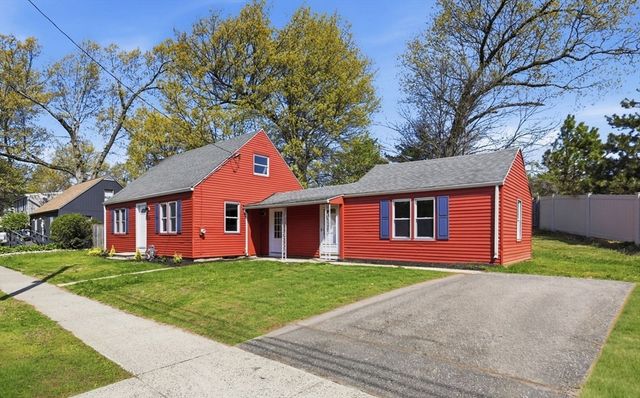 118 Surrey Road, Springfield, MA 01118