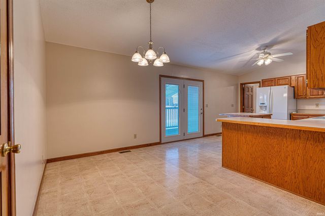 5540 Kiowa Circle, Evansville, IN 47715