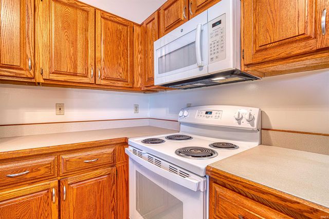 5540 Kiowa Circle, Evansville, IN 47715