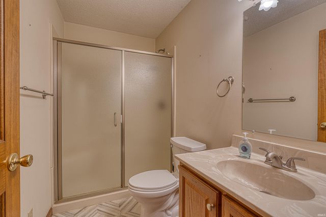 5540 Kiowa Circle, Evansville, IN 47715