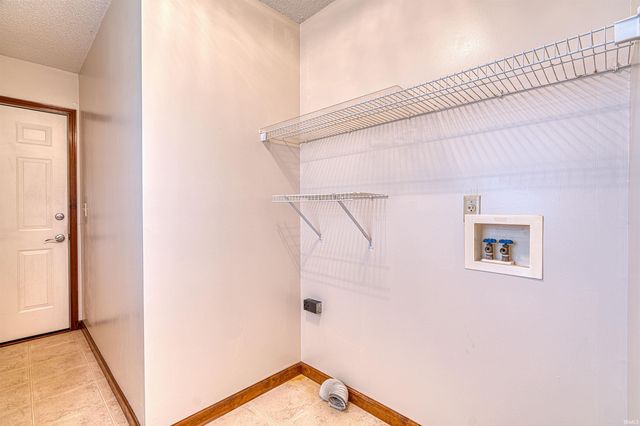 5540 Kiowa Circle, Evansville, IN 47715