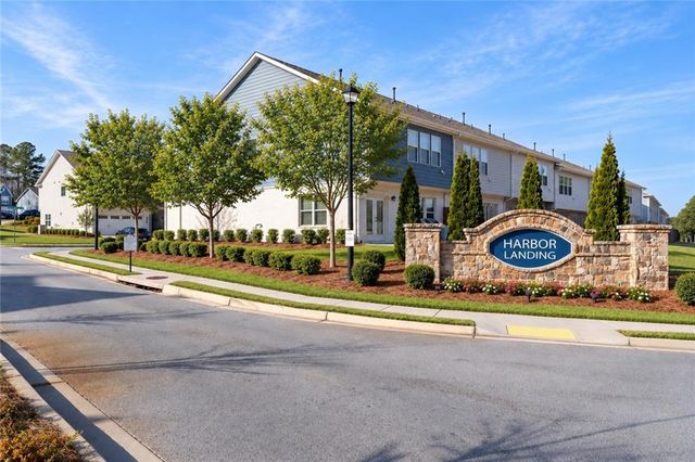 6388 Lanier Harbor Landing, Buford, GA 30518