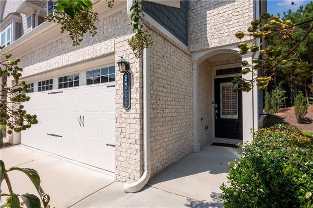 6388 Lanier Harbor Landing, Buford, GA 30518