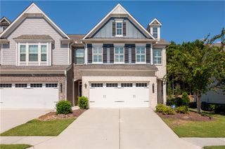 6388 Lanier Harbor Landing, Buford, GA 30518