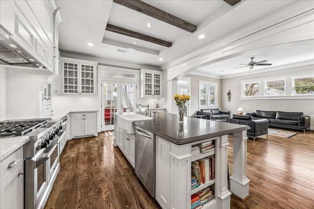 635 13th Street, Houston, TX 77008