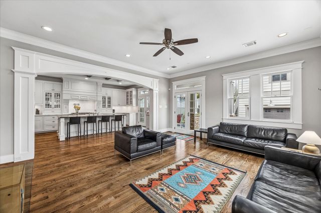 635 13th Street, Houston, TX 77008