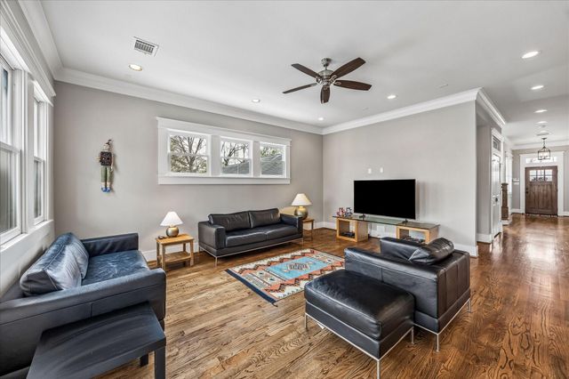 635 13th Street, Houston, TX 77008