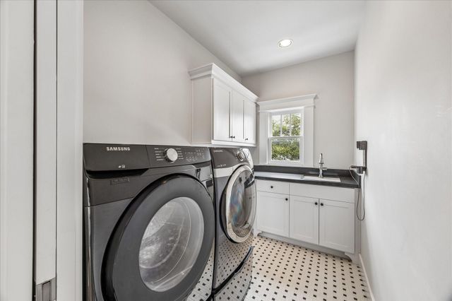 635 13th Street, Houston, TX 77008