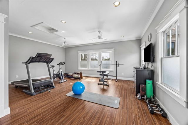 635 13th Street, Houston, TX 77008