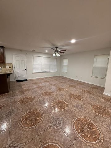 9018 Mcgallion Road, Houston, TX 77022