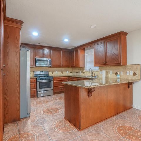 9018 Mcgallion Road, Houston, TX 77022