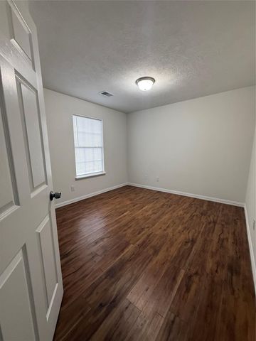 9018 Mcgallion Road, Houston, TX 77022