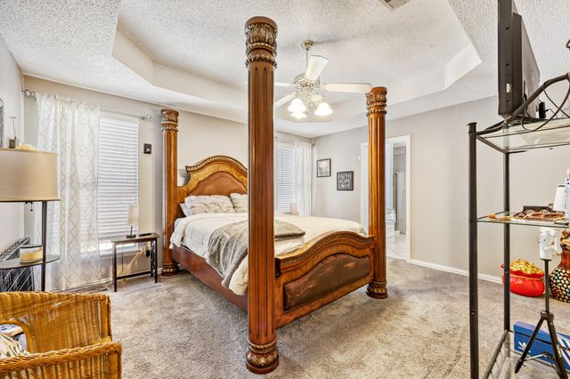 902 Teakwood Lane, Desoto, TX 75115