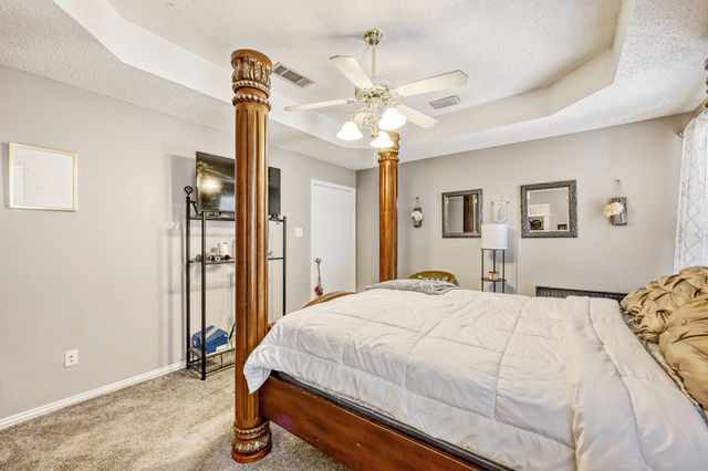 902 Teakwood Lane, Desoto, TX 75115