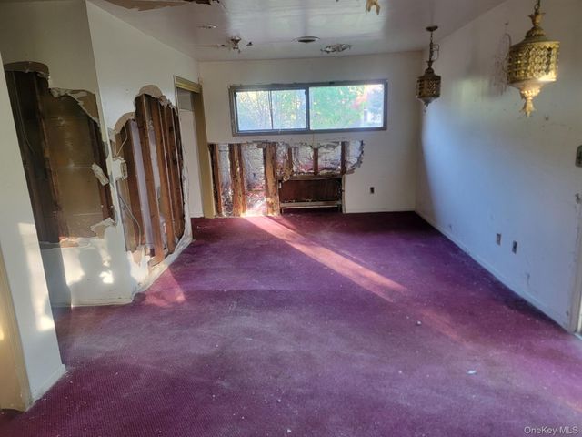 60 Mayer Drive, Suffern, NY 10901