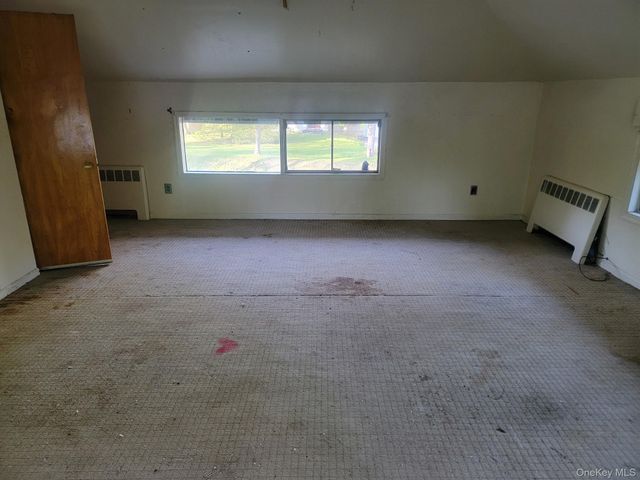 60 Mayer Drive, Suffern, NY 10901