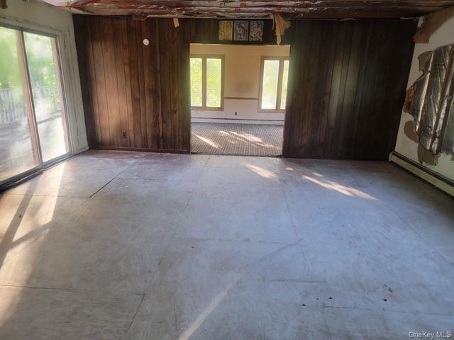 60 Mayer Drive, Suffern, NY 10901