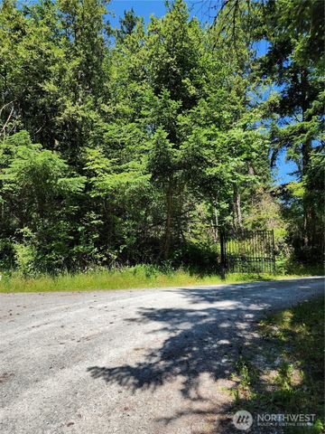 4076 Preserve Dr., Camano Island, WA 98282