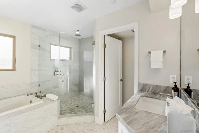 851-53 Sapphire, San Diego, CA 92109