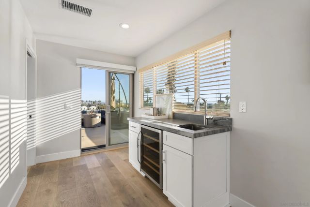 851-53 Sapphire, San Diego, CA 92109