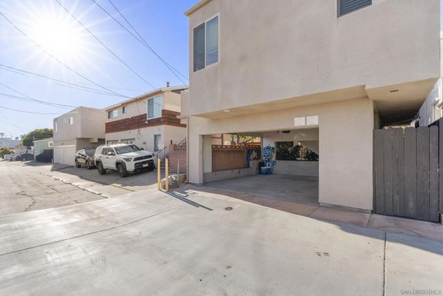851-53 Sapphire, San Diego, CA 92109