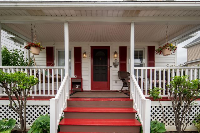 321 Glen Avenue, Scotia, NY 12302