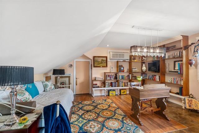 321 Glen Avenue, Scotia, NY 12302