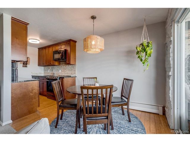 1270 N Marion St 512, Denver, CO 80218