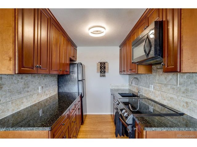 1270 N Marion St 512, Denver, CO 80218