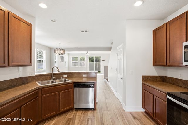 5988 BARTRAM VILLAGE Drive, Jacksonville, FL 32258