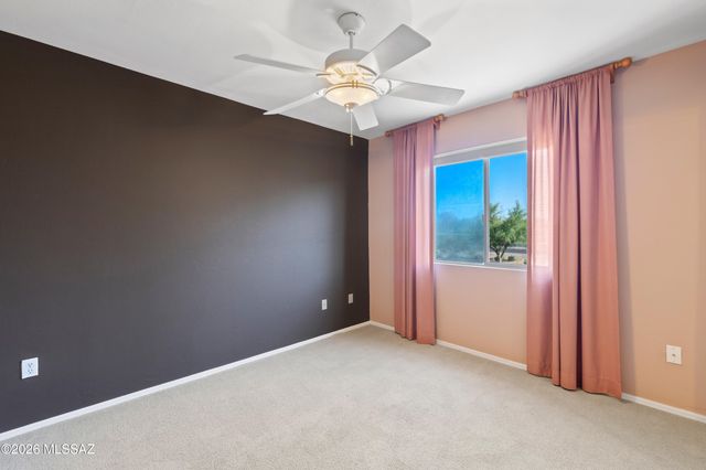 1605 W Homecoming Way, Tucson, AZ 85704