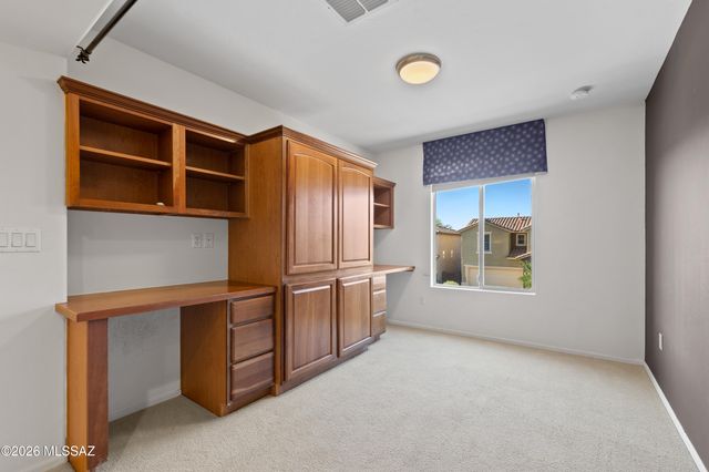 1605 W Homecoming Way, Tucson, AZ 85704
