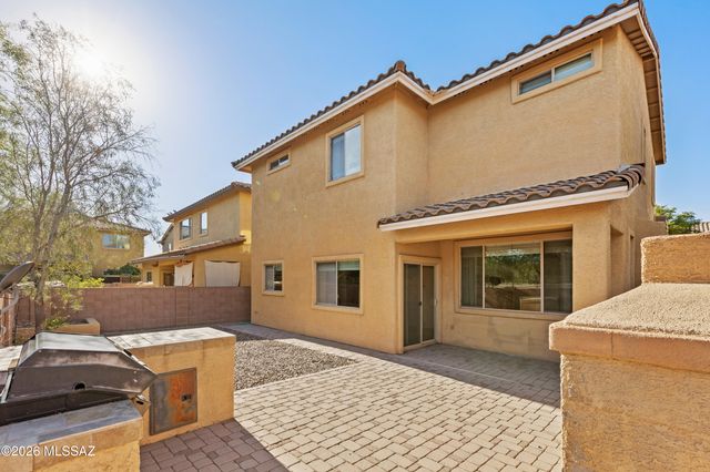 1605 W Homecoming Way, Tucson, AZ 85704