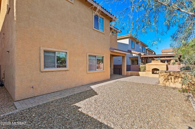 1605 W Homecoming Way, Tucson, AZ 85704