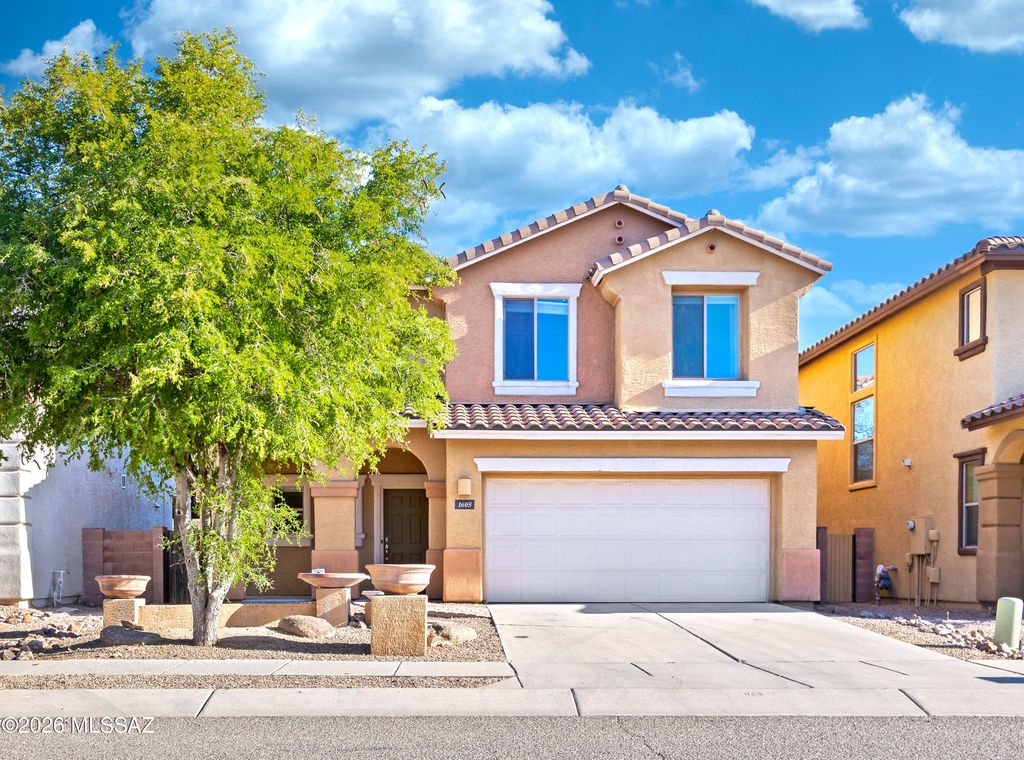 1605 W Homecoming Way, Tucson, AZ 85704