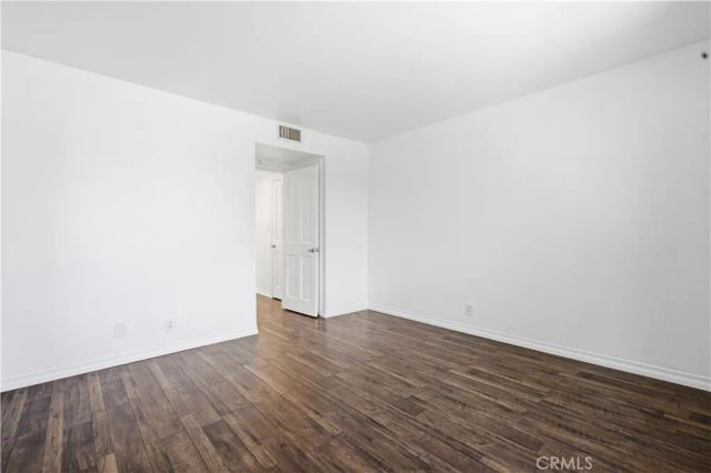 5244 Baza, Los Angeles, CA 91364