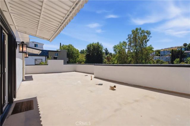 5244 Baza, Los Angeles, CA 91364