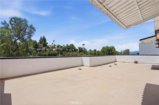 5244 Baza, Los Angeles, CA 91364