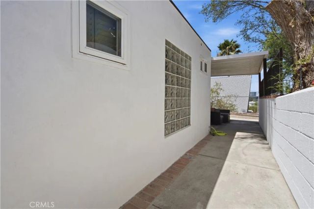 5244 Baza, Los Angeles, CA 91364