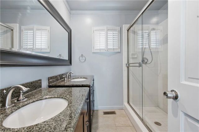 5244 Baza, Los Angeles, CA 91364