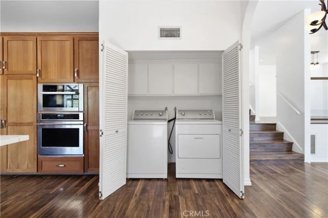 5244 Baza, Los Angeles, CA 91364