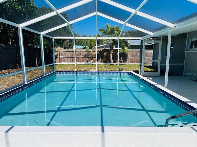 6690 17TH STREET N, St Petersburg, FL 33703