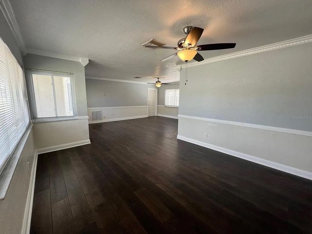 6690 17TH STREET N, St Petersburg, FL 33703