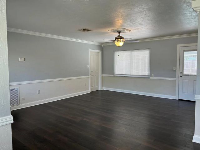 6690 17TH STREET N, St Petersburg, FL 33703