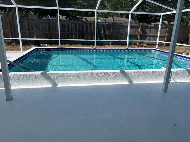 6690 17TH STREET N, St Petersburg, FL 33703