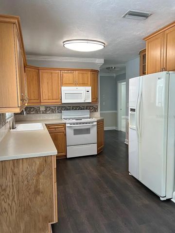 6690 17TH STREET N, St Petersburg, FL 33703