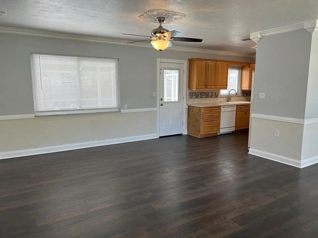 6690 17TH STREET N, St Petersburg, FL 33703