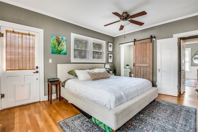 708 Blaylock Drive, Dallas, TX 75203