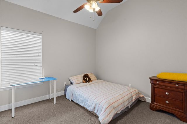 2136 Brownstone Court, Grapevine, TX 76051